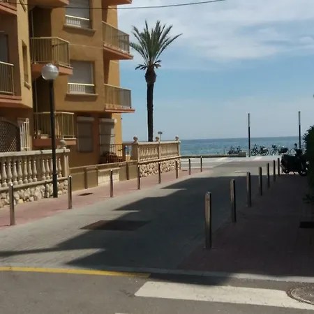 Economico Apartamento 2a Linea Playa
