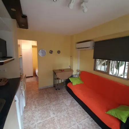 Economico Apartamento 2a Linea Playa